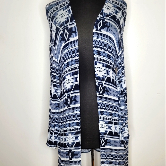 Navy Blue Black and White Open Front Cardigan - Picture 4 of 6